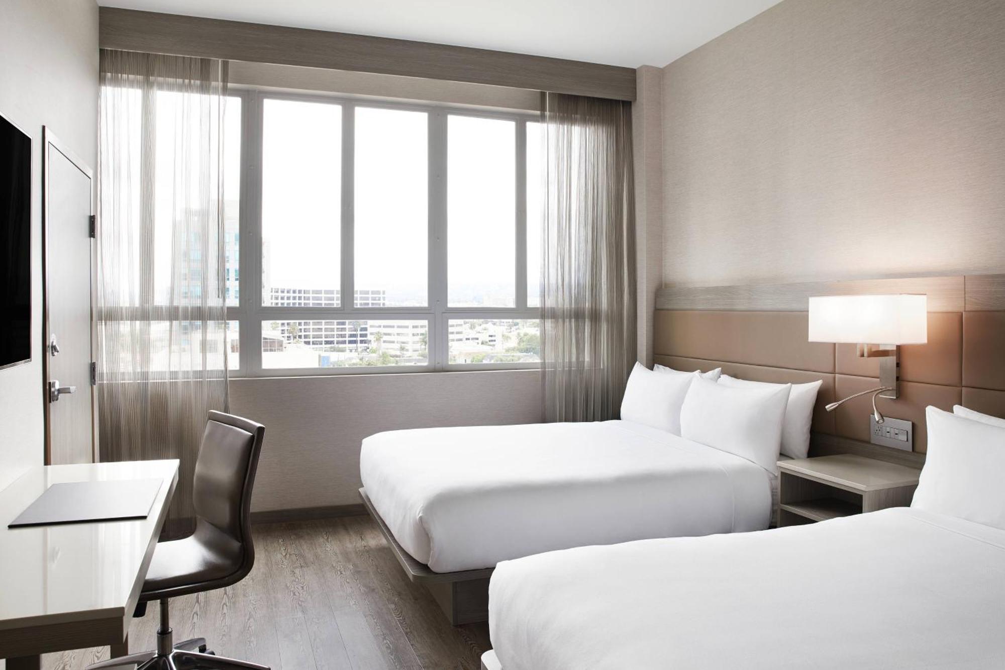 Hotel Ac By Marriott Beverly Hills Los Ángeles
